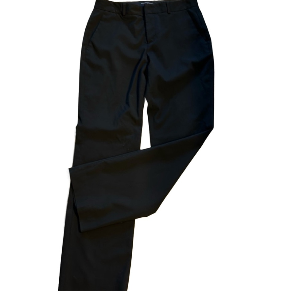 Women’s Banana Republic black dress pants.